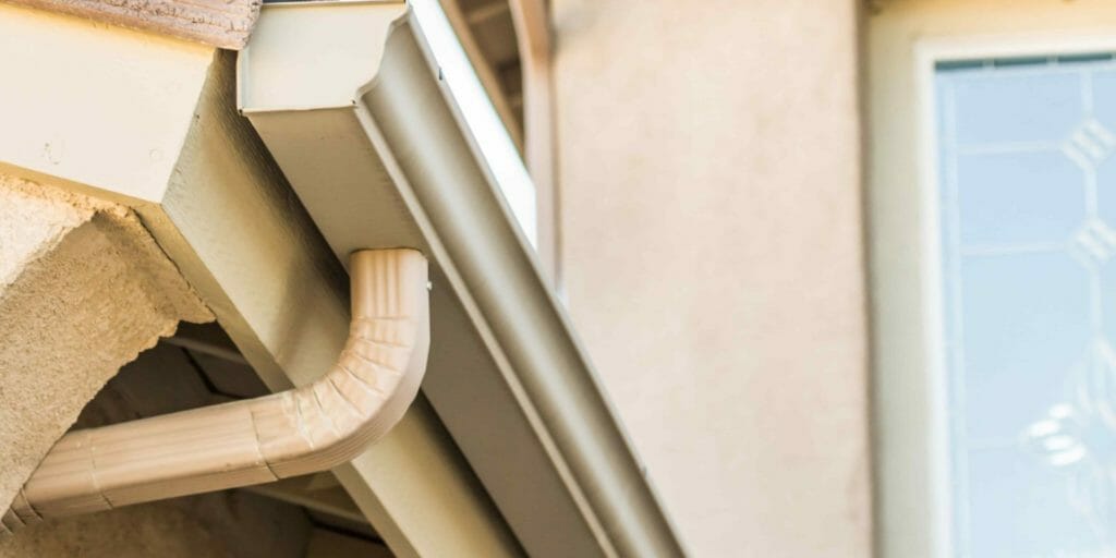 What Are Seamless Gutters, And How Do They Work?